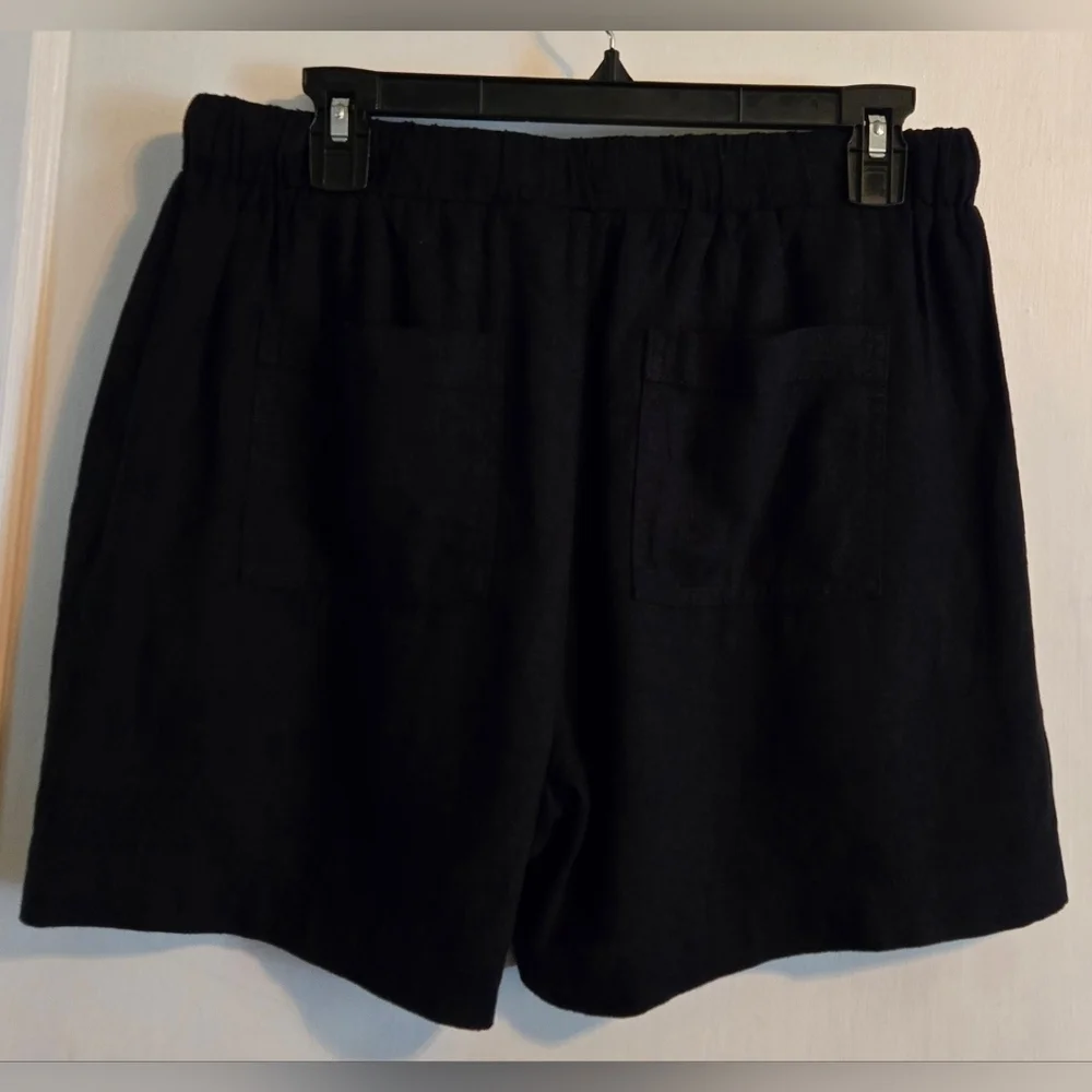 NWOT | Briggs | Women's Linen Blend Pull On Shorts | Size: Medium | Color: Black